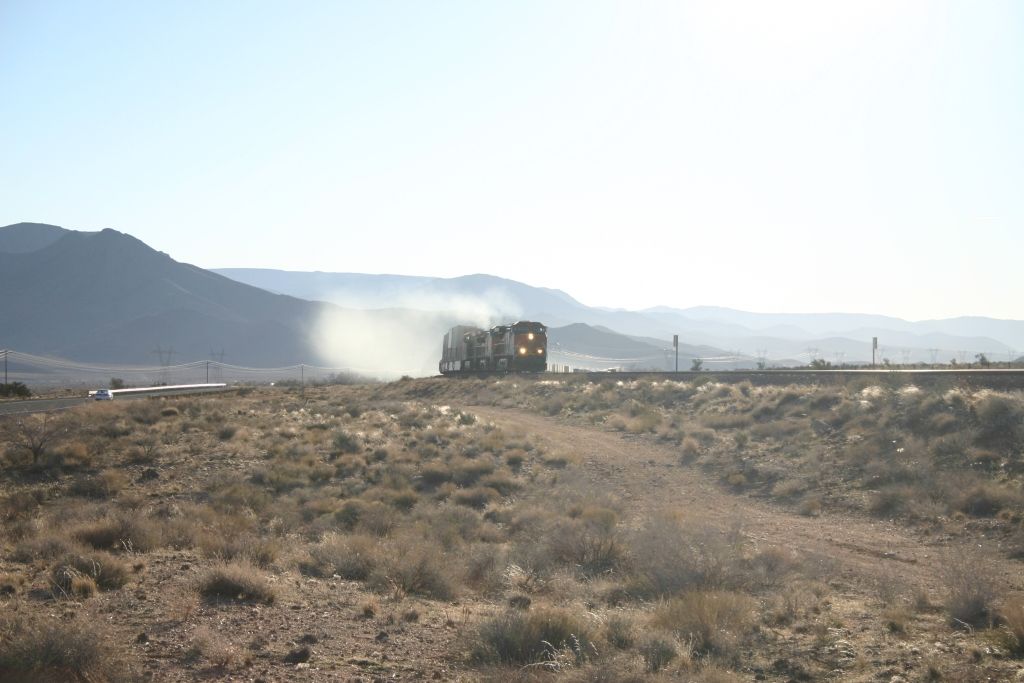 BNSF leaves a cloud of dust behind