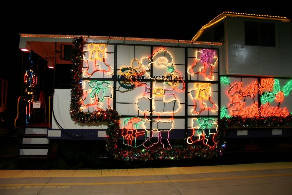Metrolinks Caboose sits decorated for Christmas