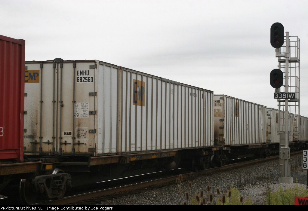 EMHU 682560