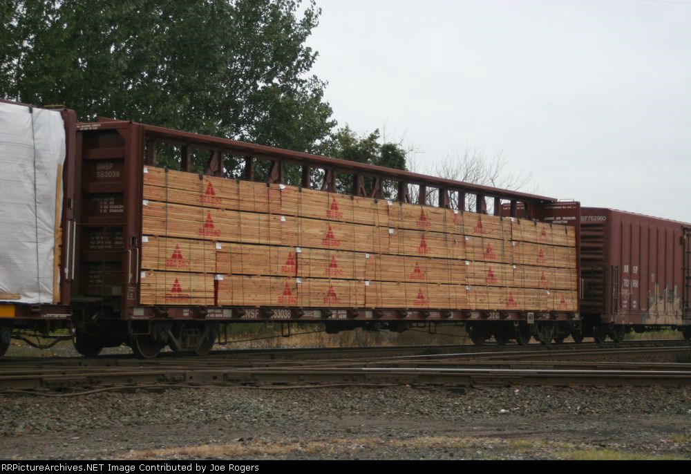 BNSF 563038