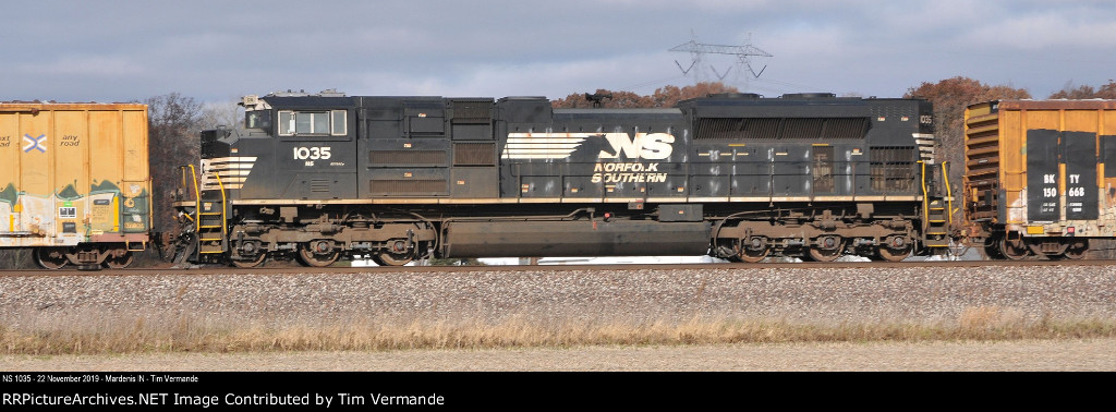 NS 1035