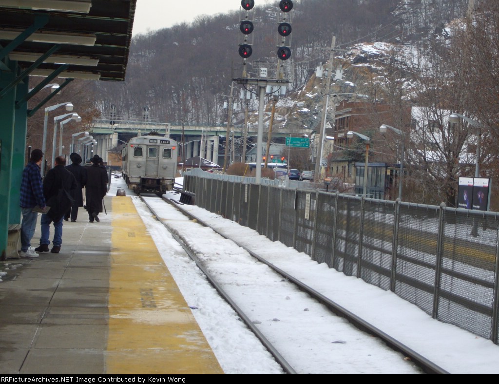 #1117 heads to Suffern Yard