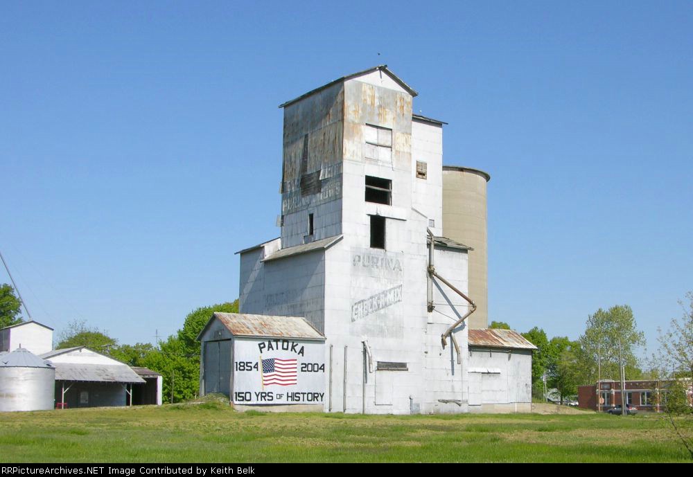 Tracks are pulled and the mill is closed