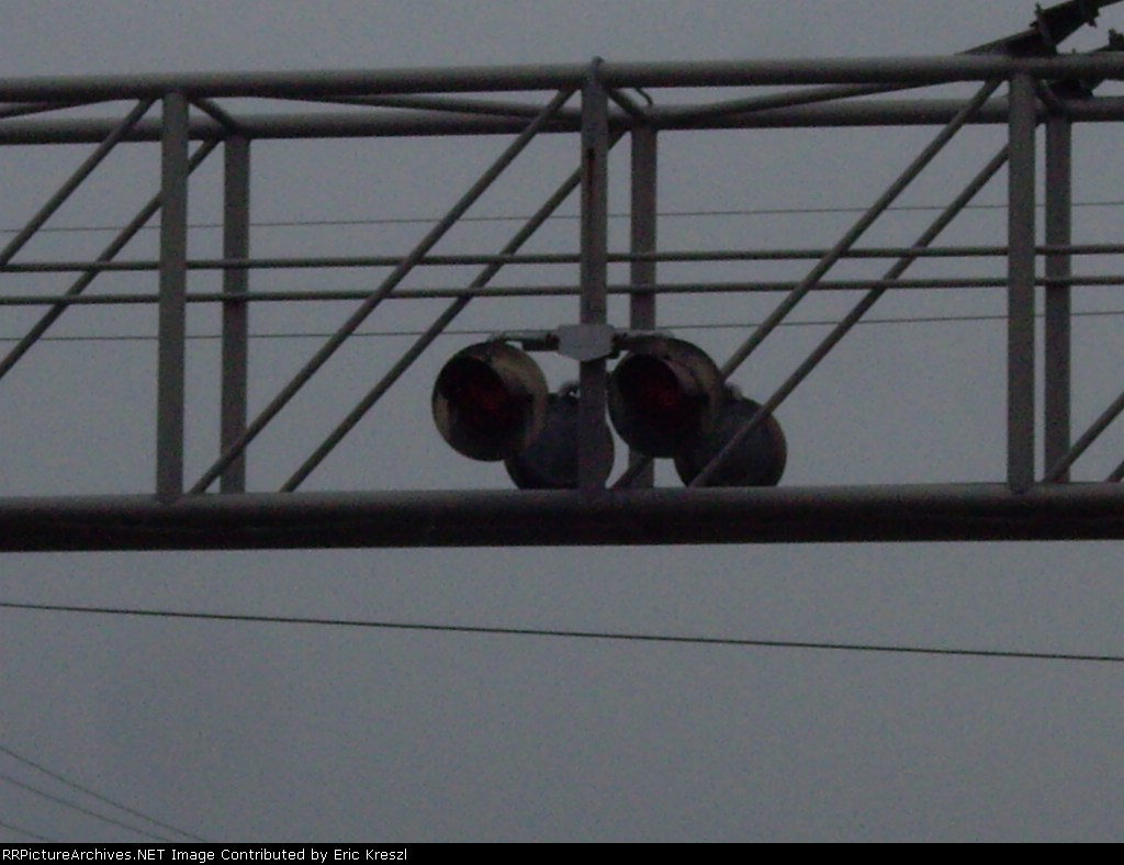  Cantilever Flasher Closeup
