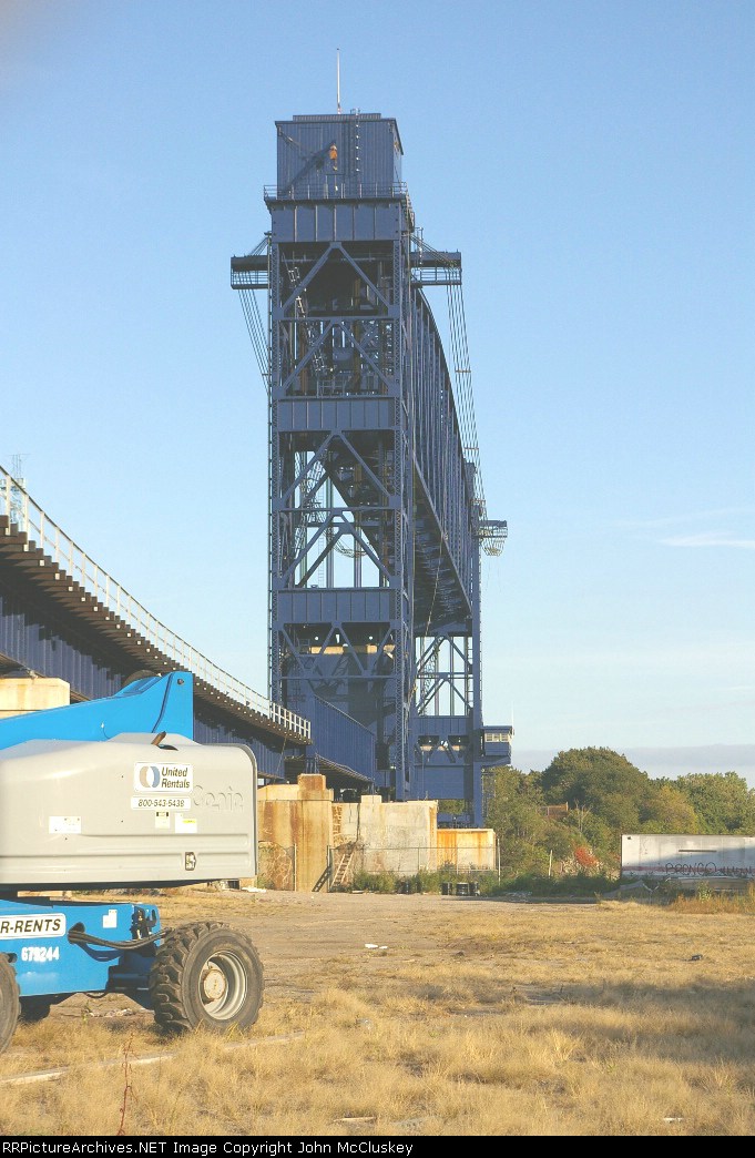 AK Liftbridge, gateway to Staten Island