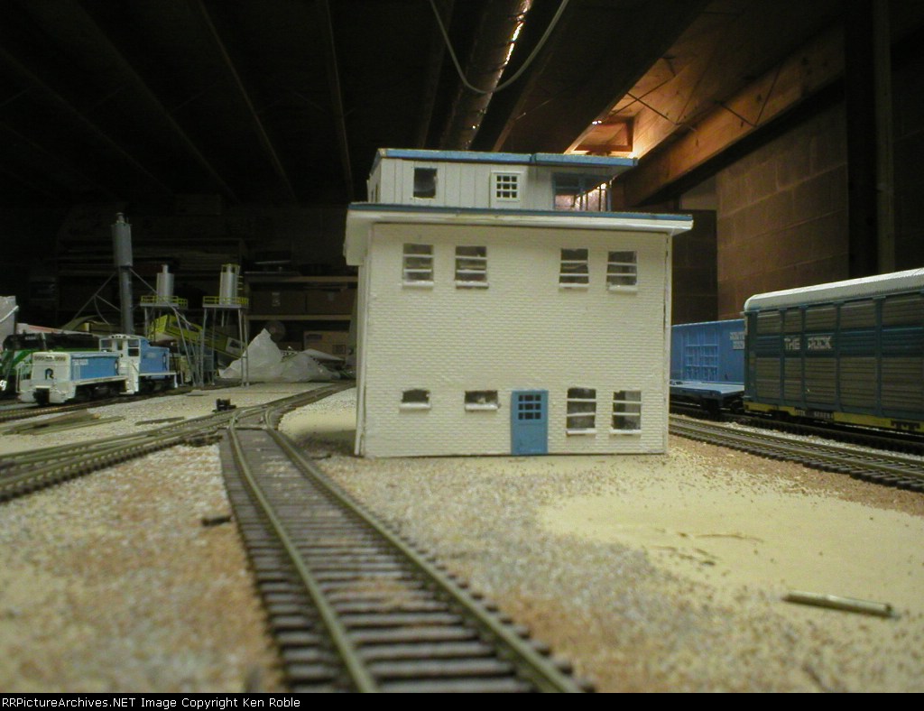 Non-Logo side, ground level