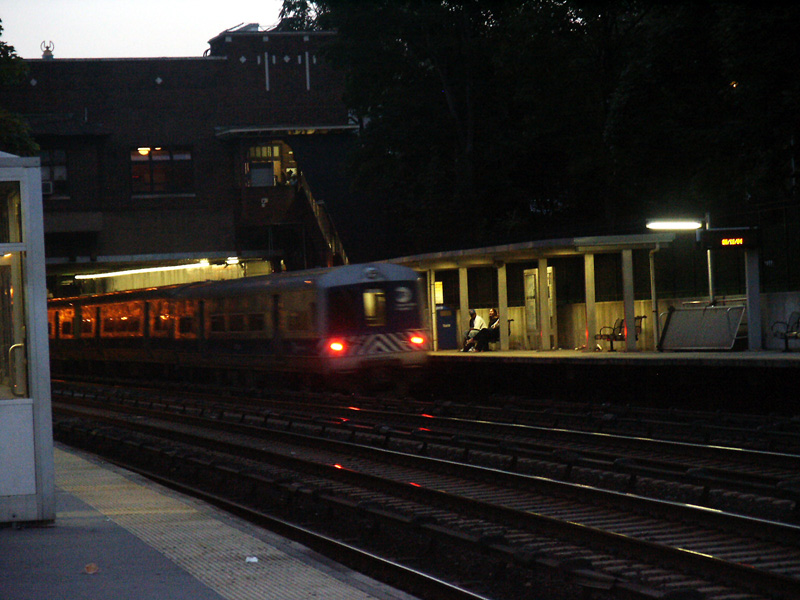 7:19 PM - Train #9654