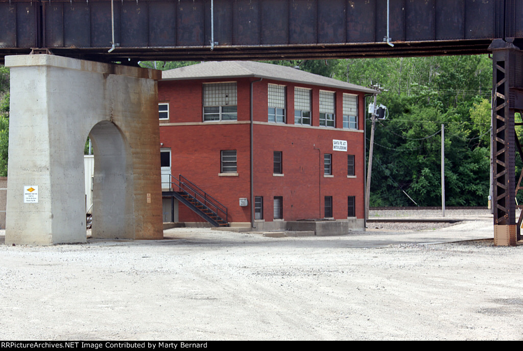 BNSF Santa Fe Junction Interlocking (Tower Not Functioniong)