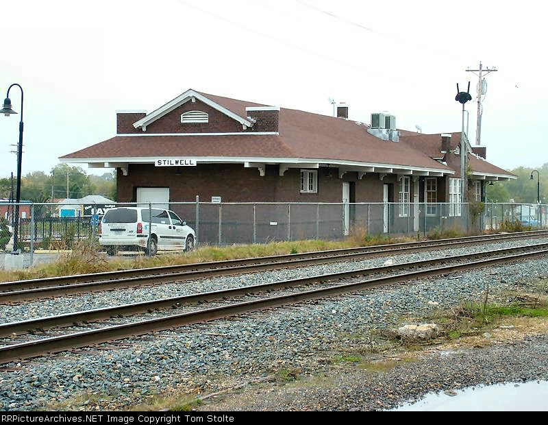 KCS STILWELL DEPOT