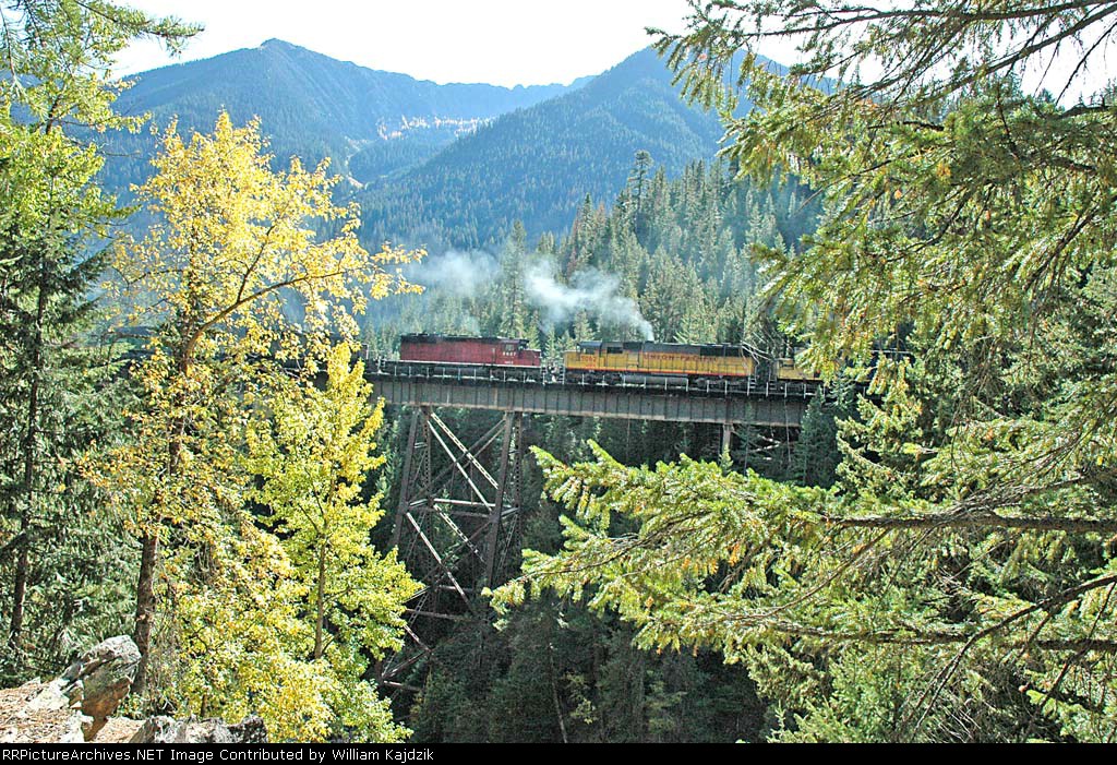 Union Pacific on the Gaynor trestle
