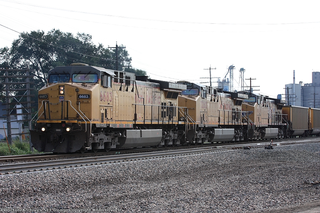 UP 6683 west