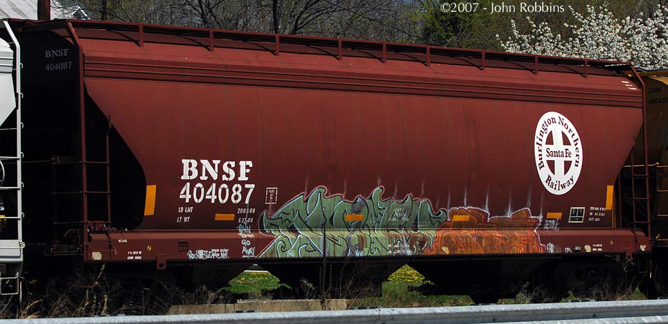 BNSF 404087