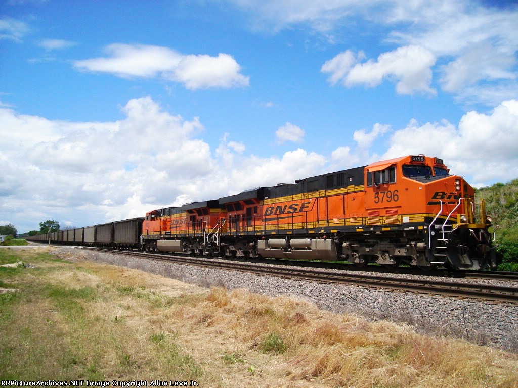 BNSF 5796 east