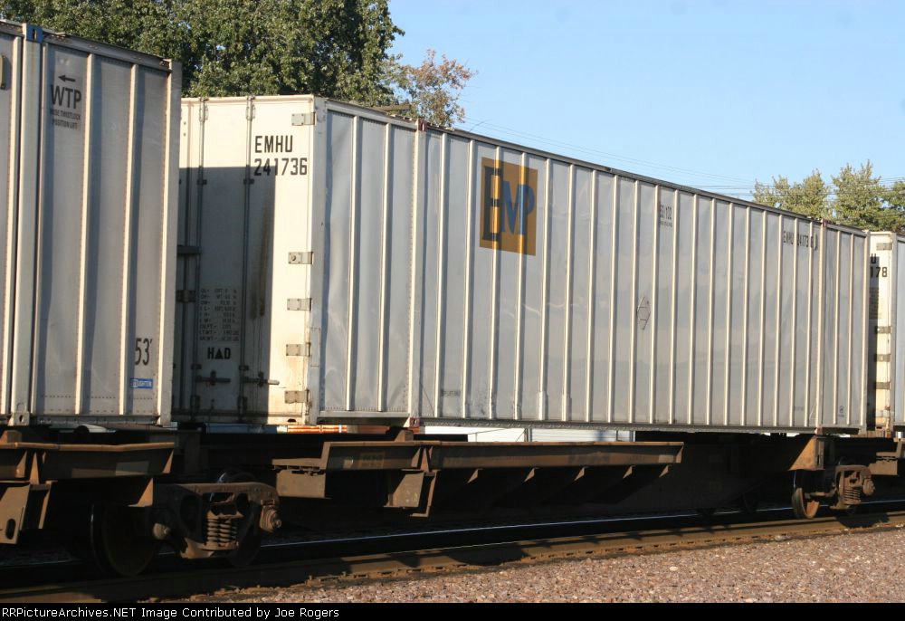 EMHU 241736