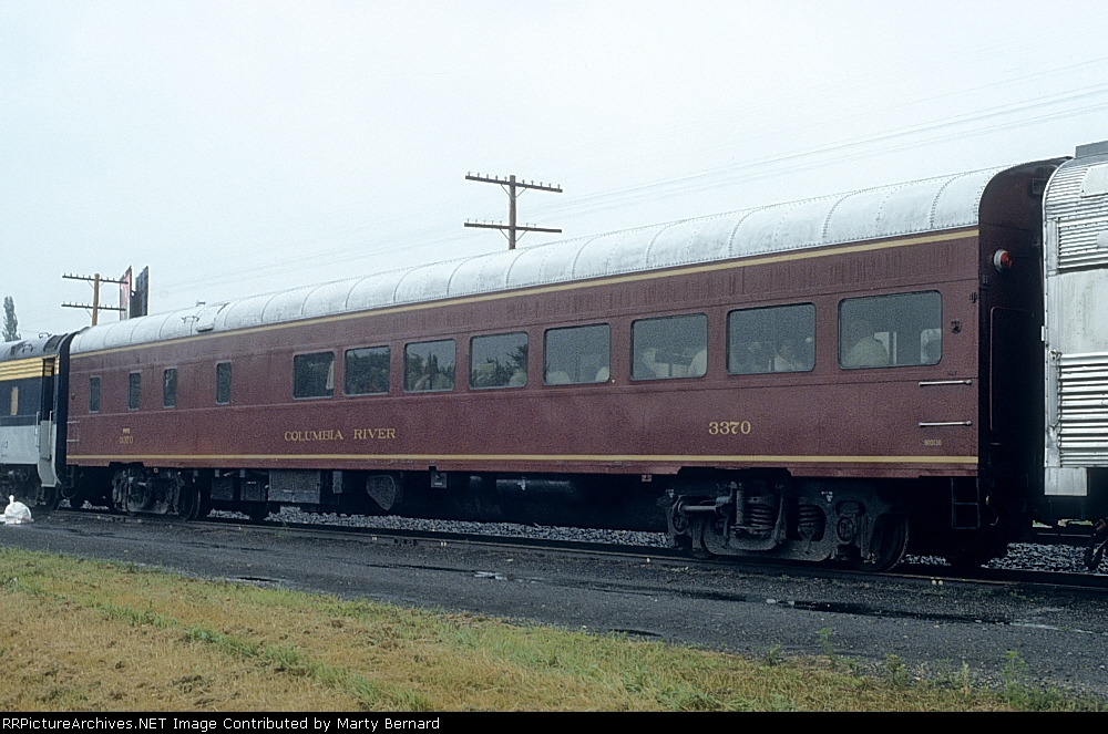 3370 Columbia (Help Please to Identify This Car)