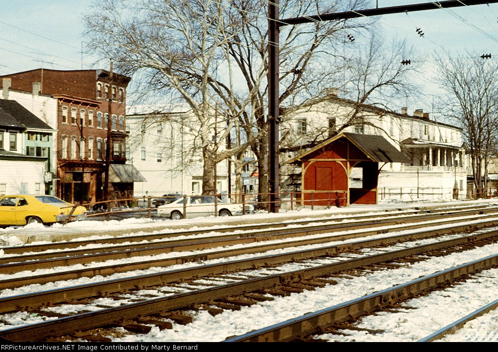SEPTA's Dowingtown Westbound (Outbound From Philly) Waiting Shelter