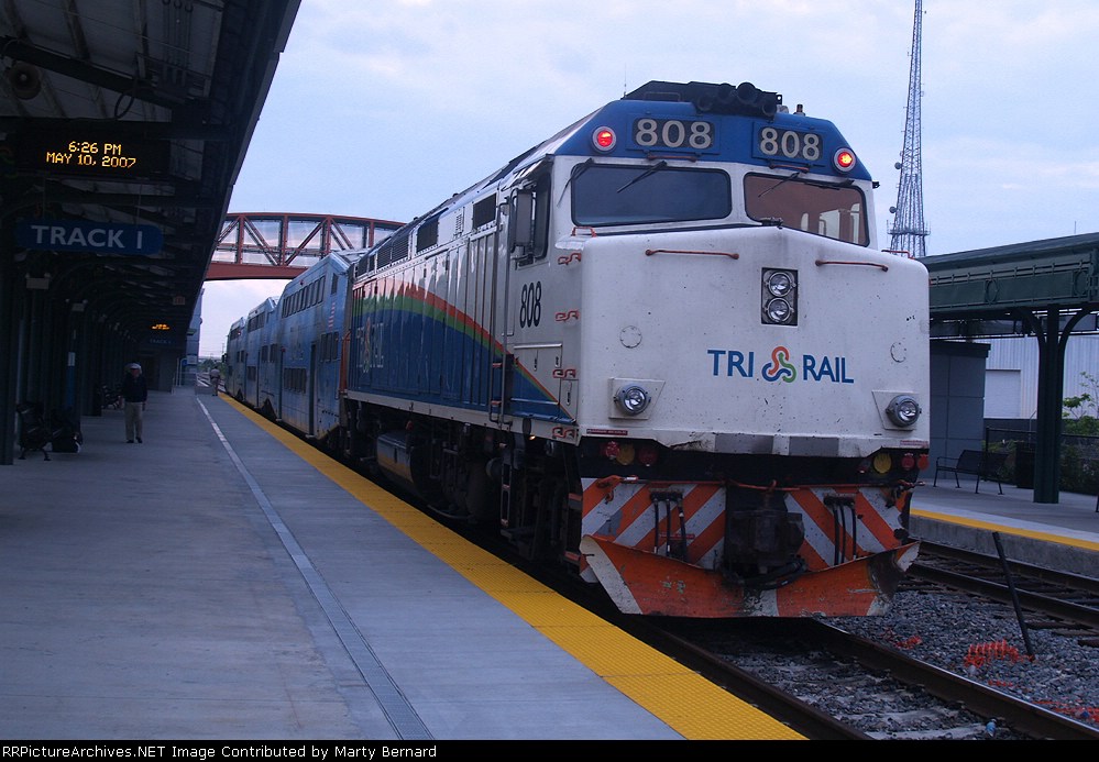 SFRTA 808 Waits at North End-of-the-Line toTake Tr. #P635 to Miami