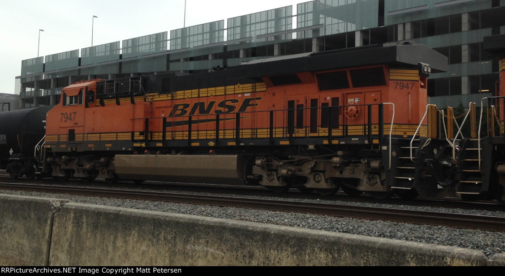 BNSF 7947