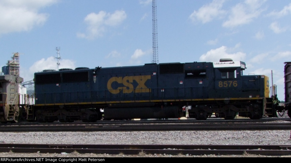 CSX 8576