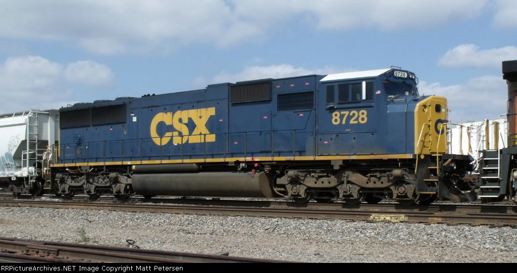 CSX 8728