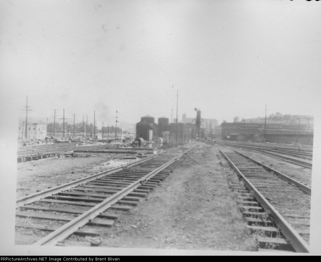 Kansas City Terminal Engine Facilities 1951 Flood (4)