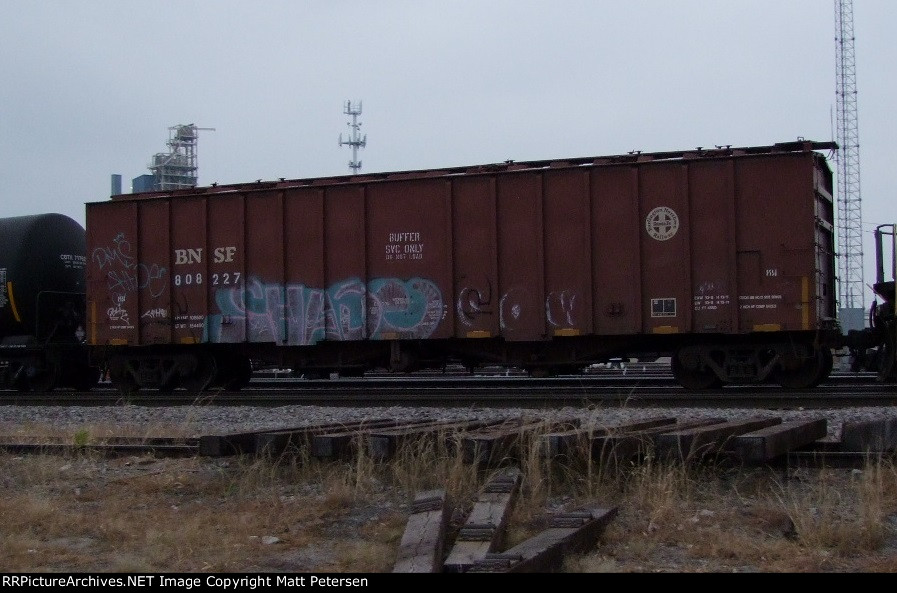 BNSF 808227