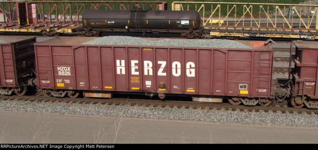 HZGX 8826