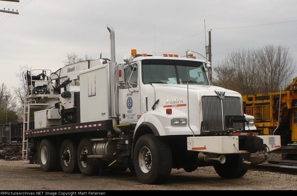 BNSF 98007