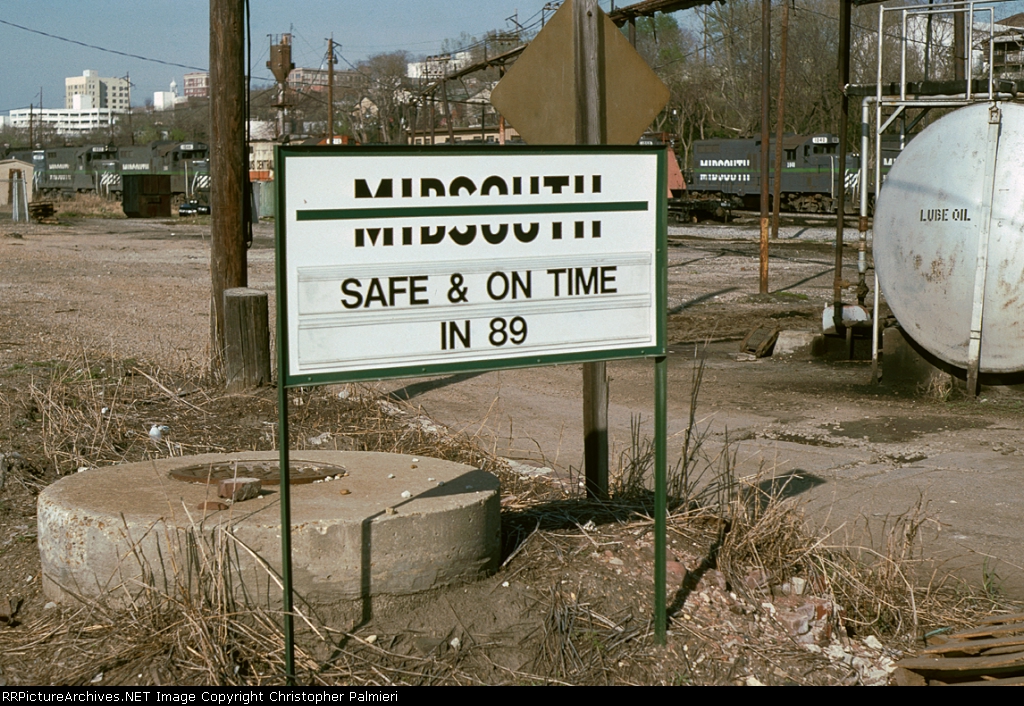 Midsouth Shop Building