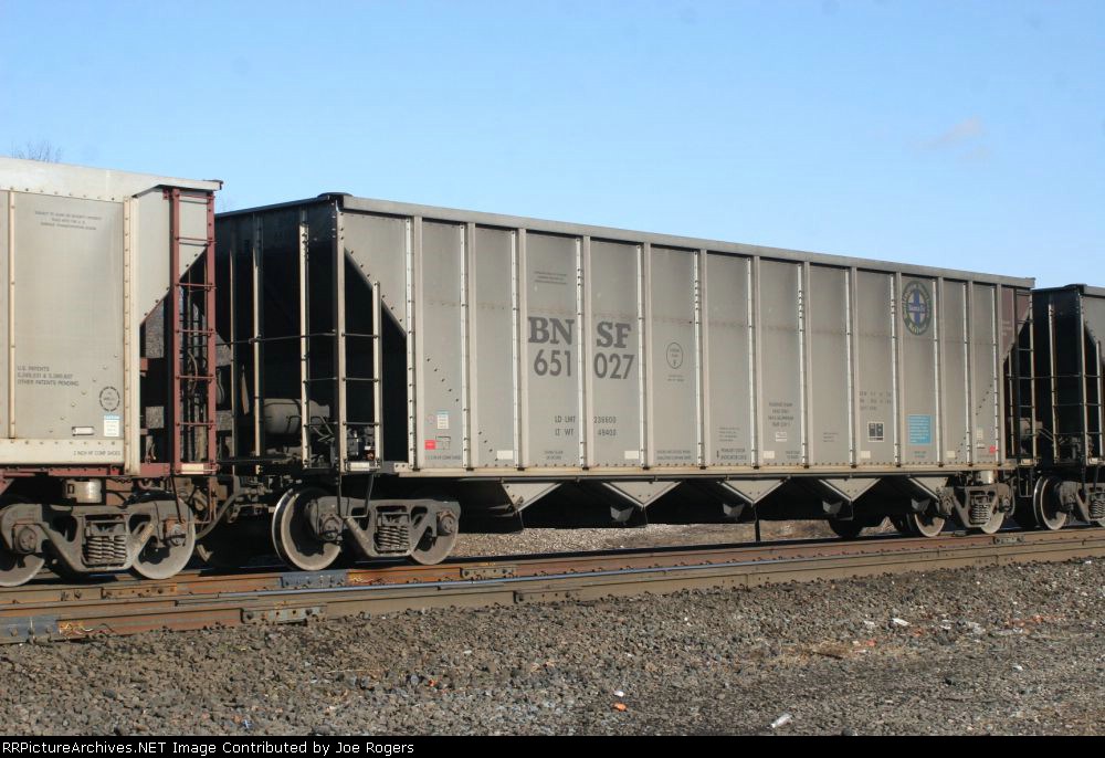 BNSF 651027