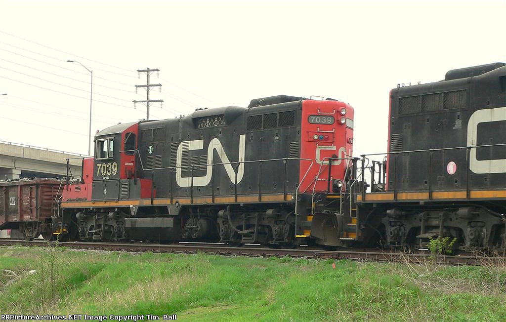 CN 7039
