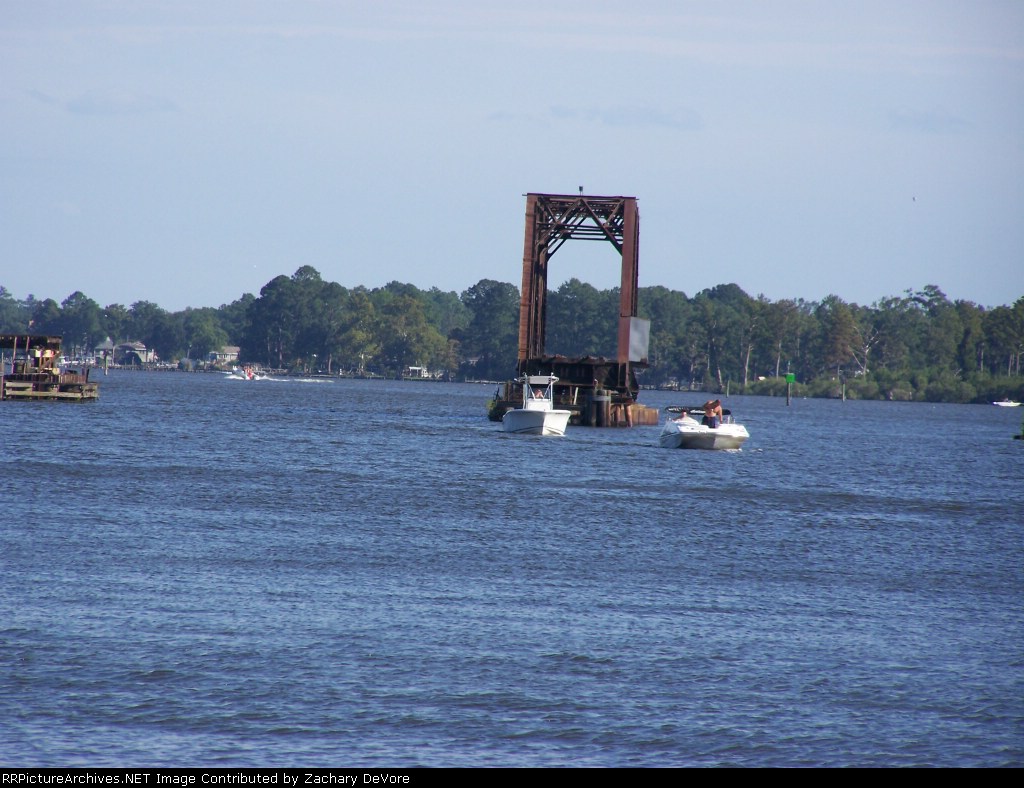 On a Labor Day Weekend, Boating next to the Swing Span Seems like fun