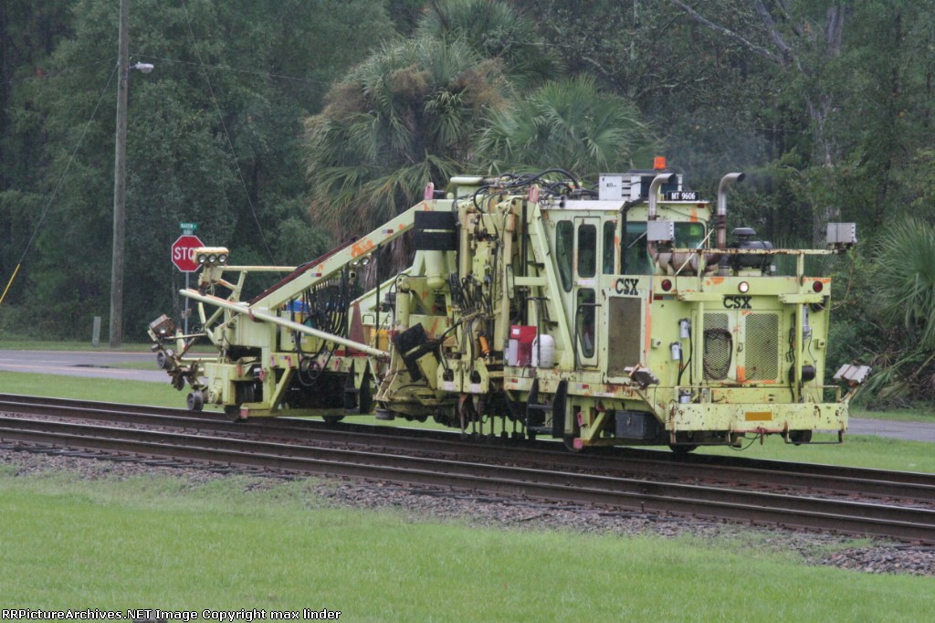 CSX mt9606