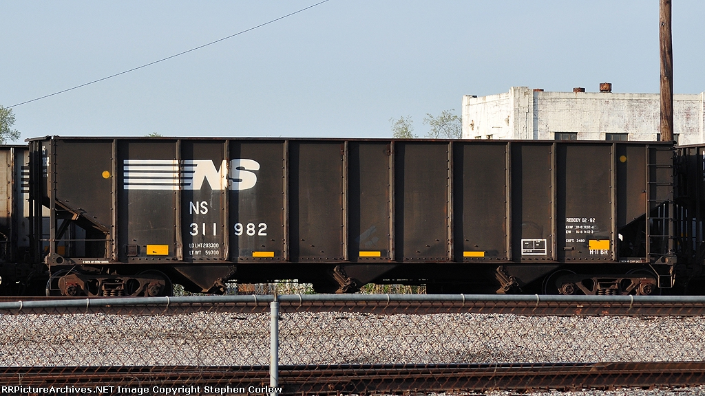 NS 311982