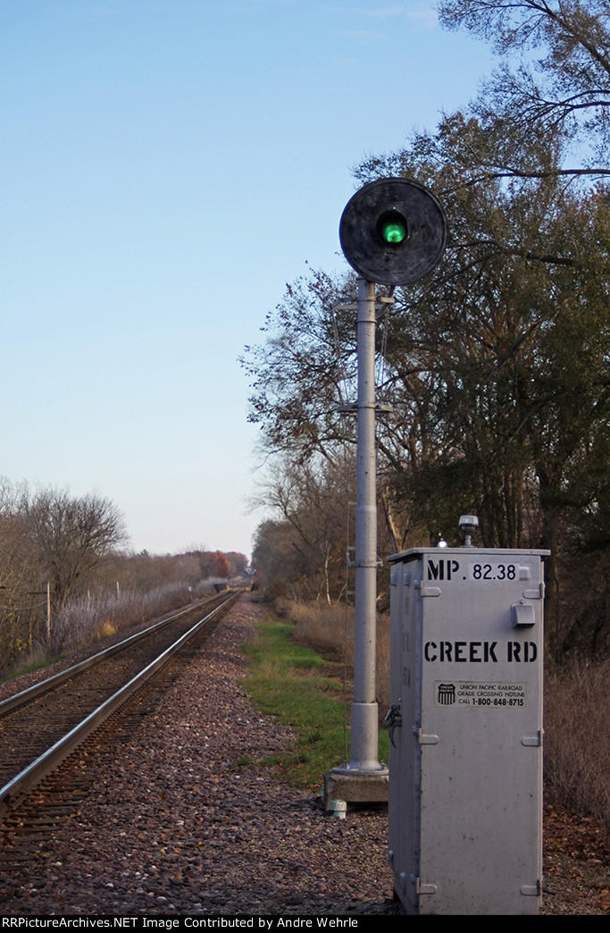 MP 82.38 (Creek Rd.) UP Harvard Sub ABS signal
