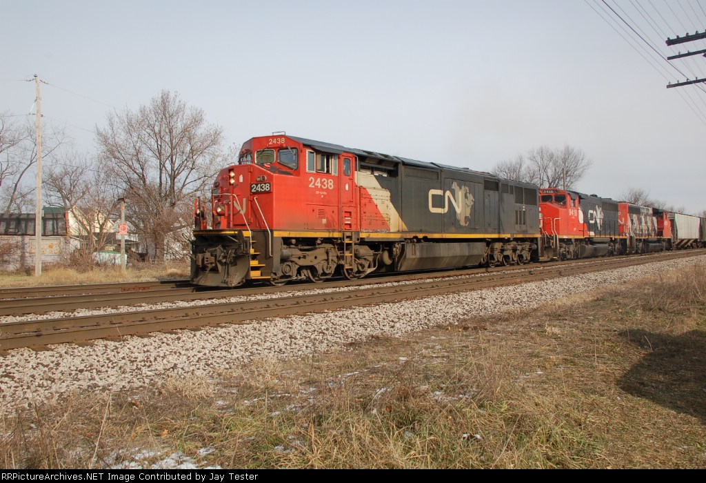 CN 2438