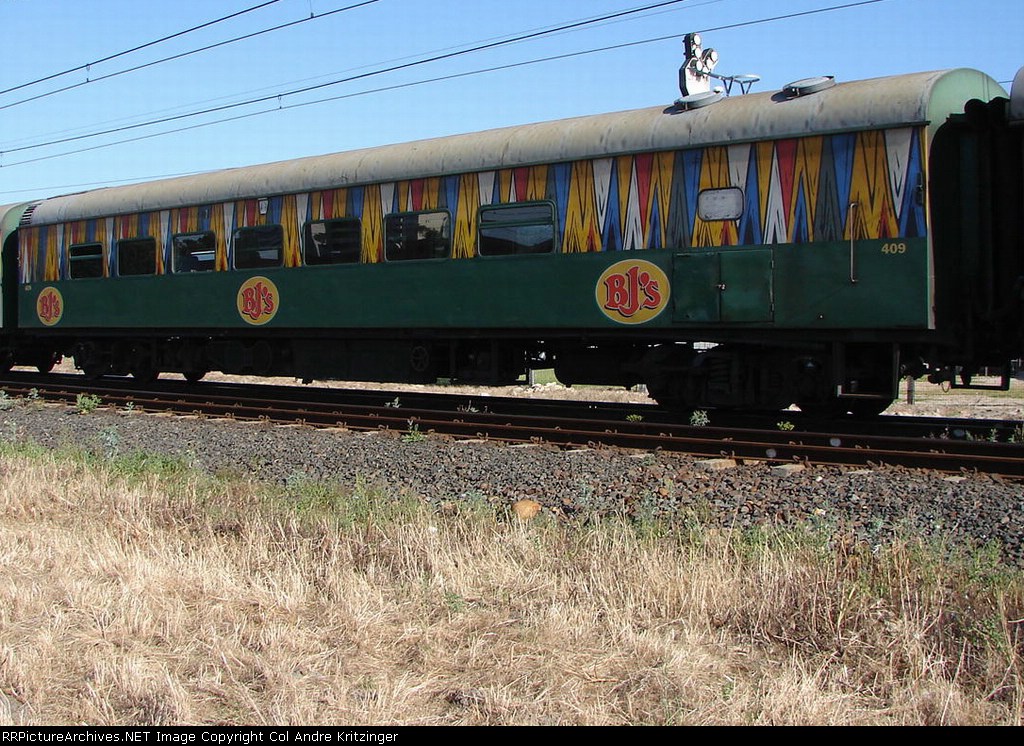 SAR Dining Car (Series 2, Side A)