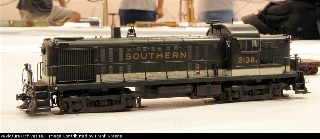 Southern RS-3 2138