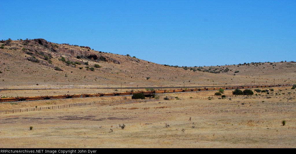 Double stacks stored on the Texas Pacifico