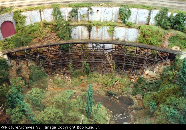 Curved Trestle