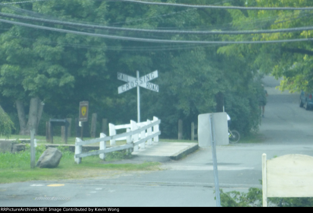 Former PRR Rocky Hill Branch crossing old Lincoln Highway