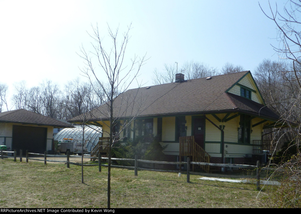 Marlboro Station (CNJ Freehold Branch)
