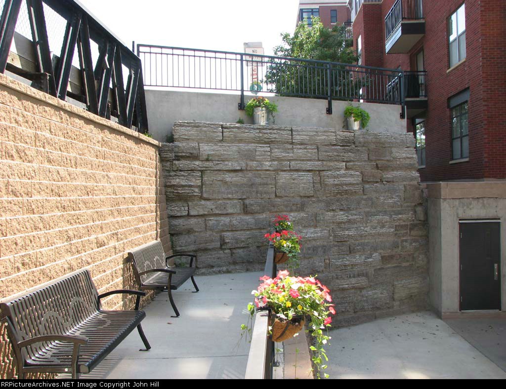 070624010 Former 4th Avenue North bridge over NP's downtown "A" line, nicknamed "Hole In The Wall", is now filled-in and part of a walking path