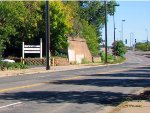 071003002a Abandoned C&NW ex-CMO Bridge Abutment Over Plymouth Ave North was part of "West Mpls Yard" complex