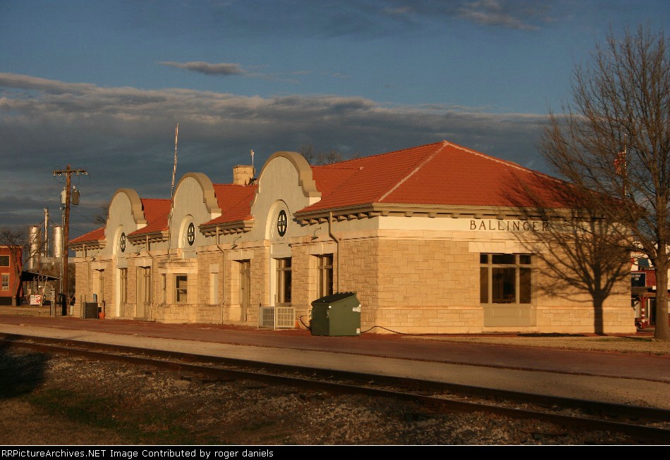 Ballinger ATSF Depot