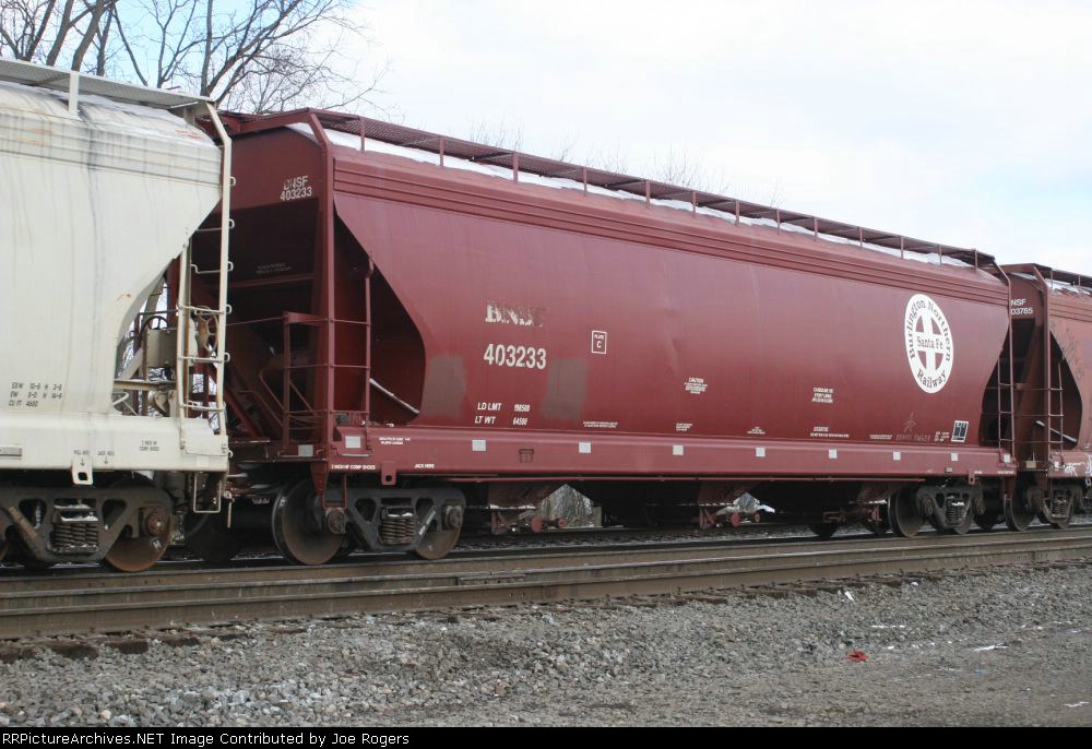 BNSF 403233