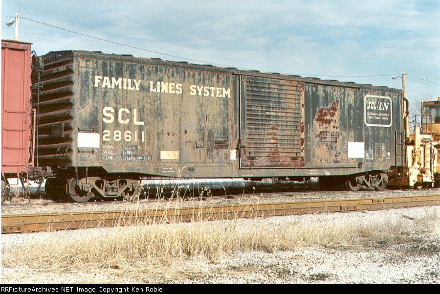 Family Lines-SCL boxcar