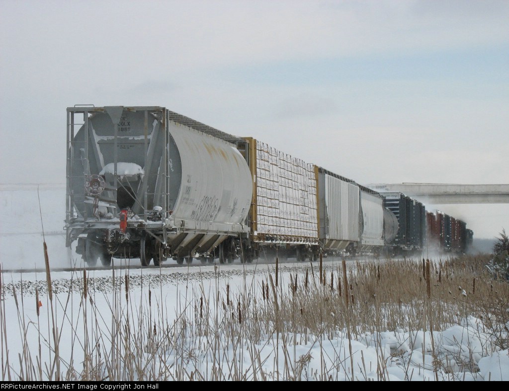 Q326 going away kicking up clouds of snow