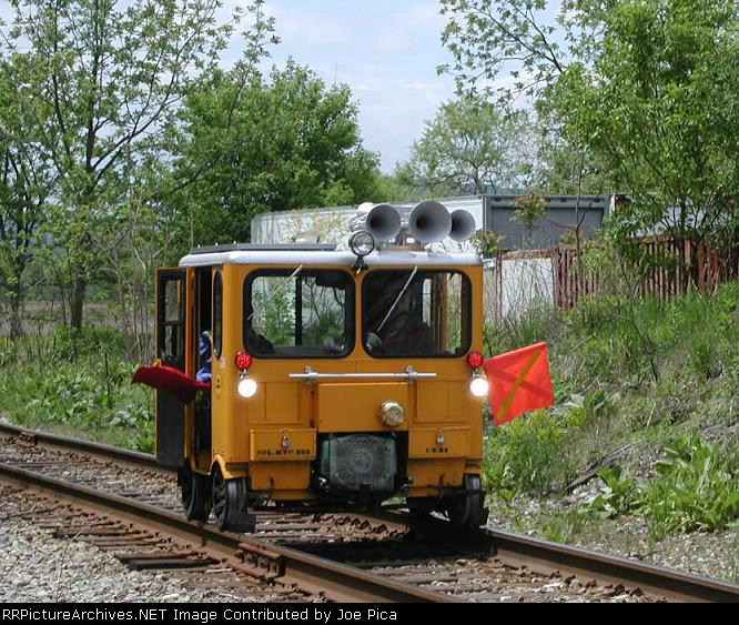 Don't Blow Those Horns!!  Probably blow that speeder backwards!!