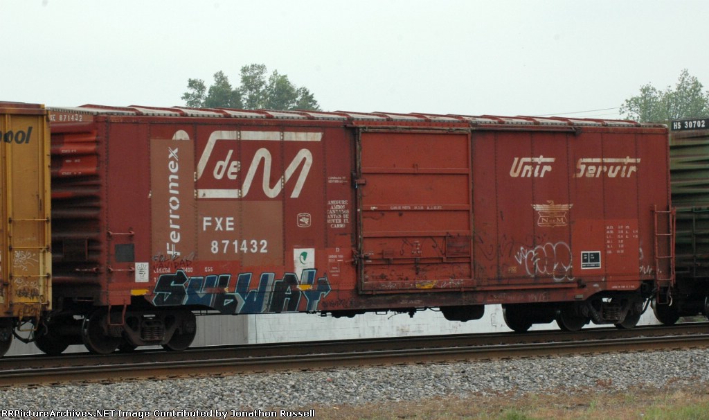 FXE 871432 on NS-172